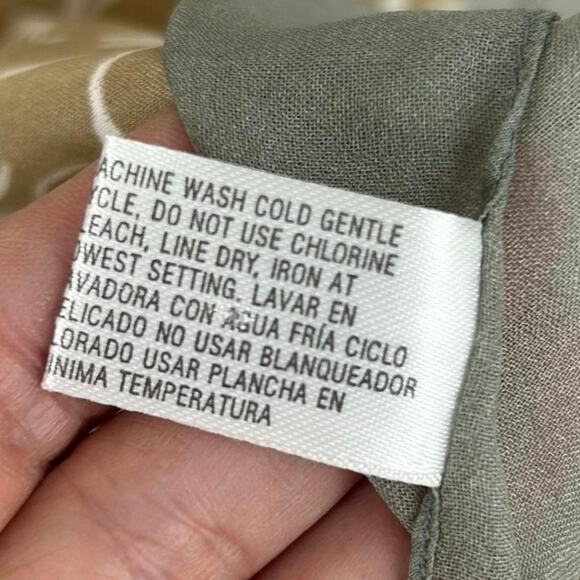 Basha Scarves Women Made in Italy Floral Head Neck Scarf Rectangle Gold Gray - Picture 5 of 9